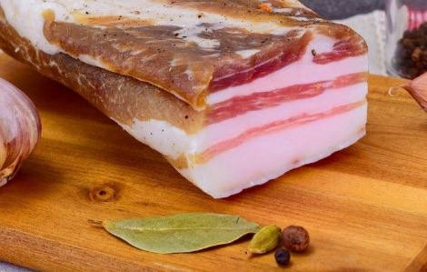 Smalec – tradycyjny produkt w codziennej diecie